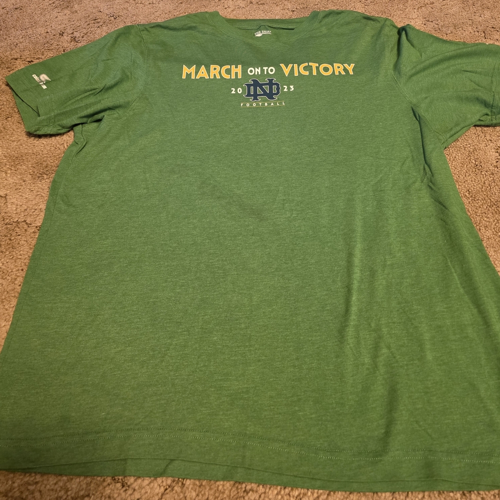 Green March On to Victory Men's Shirt